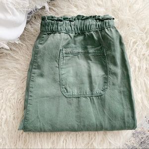 Aerie Cargo Pants in Olive